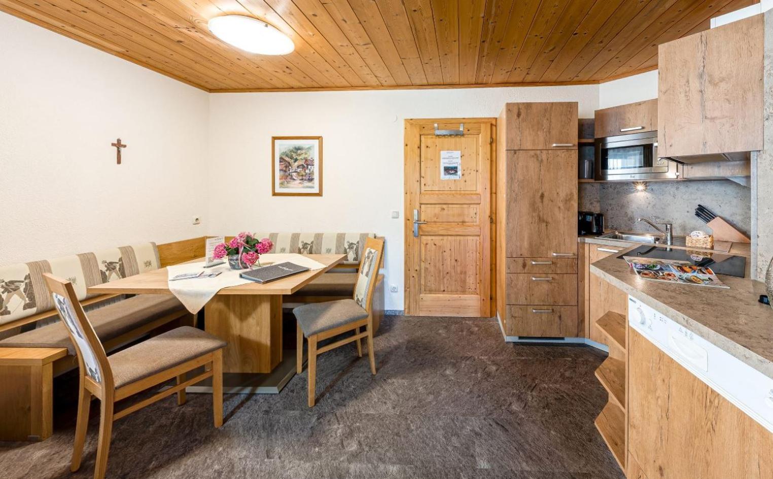 Appartements Am Burgsee 拉迪斯 外观 照片