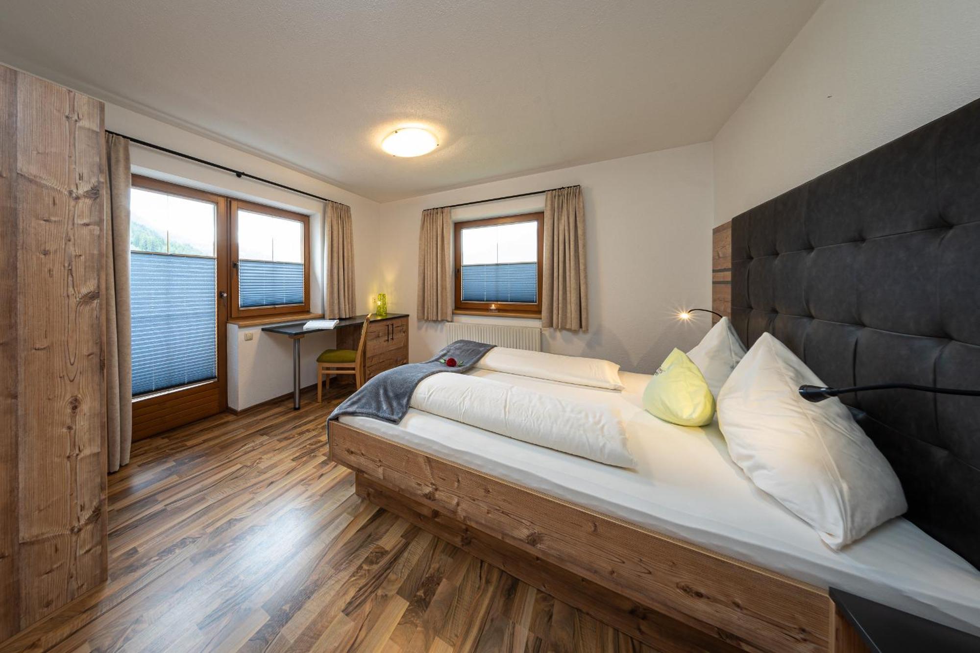 Appartements Am Burgsee 拉迪斯 外观 照片
