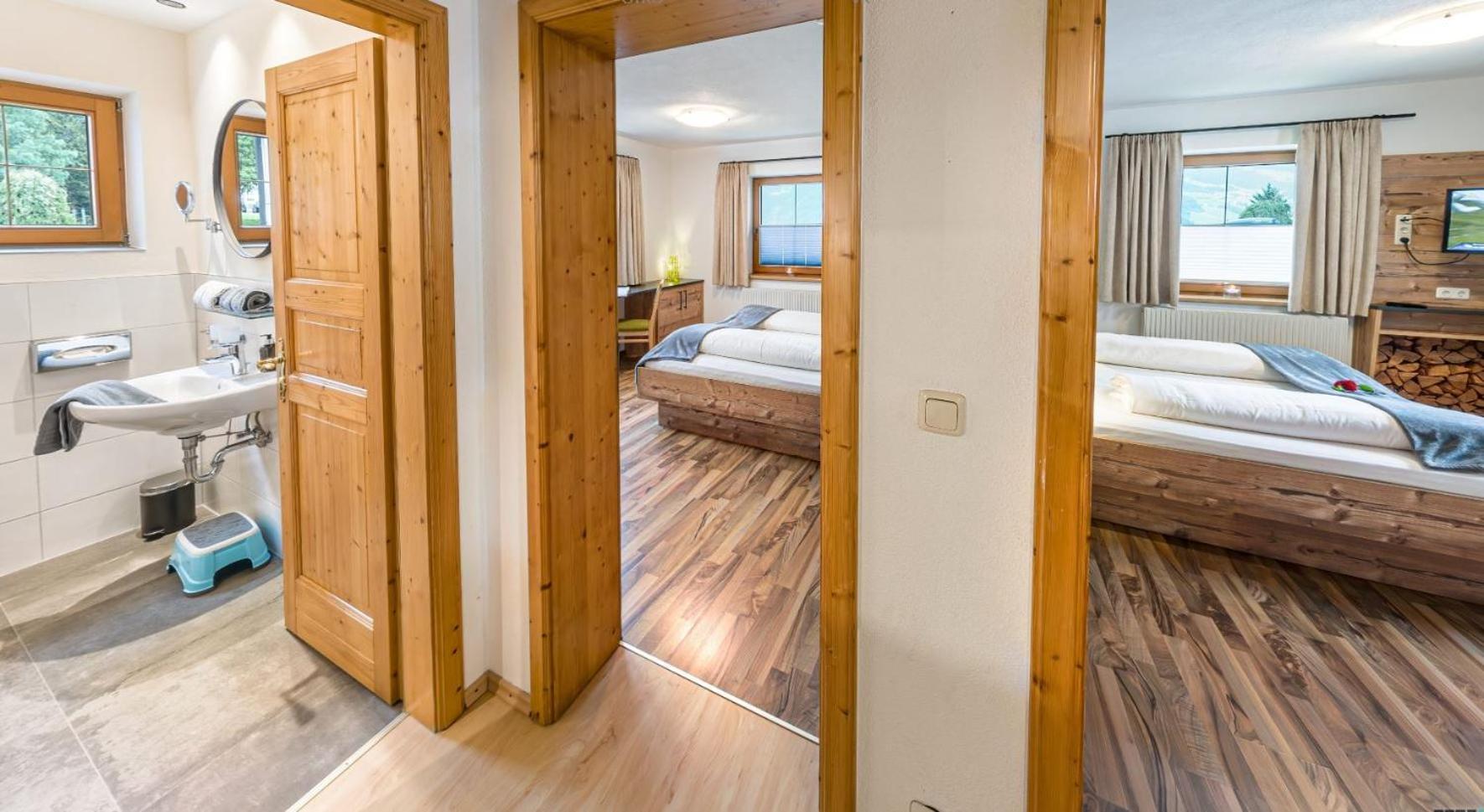 Appartements Am Burgsee 拉迪斯 外观 照片
