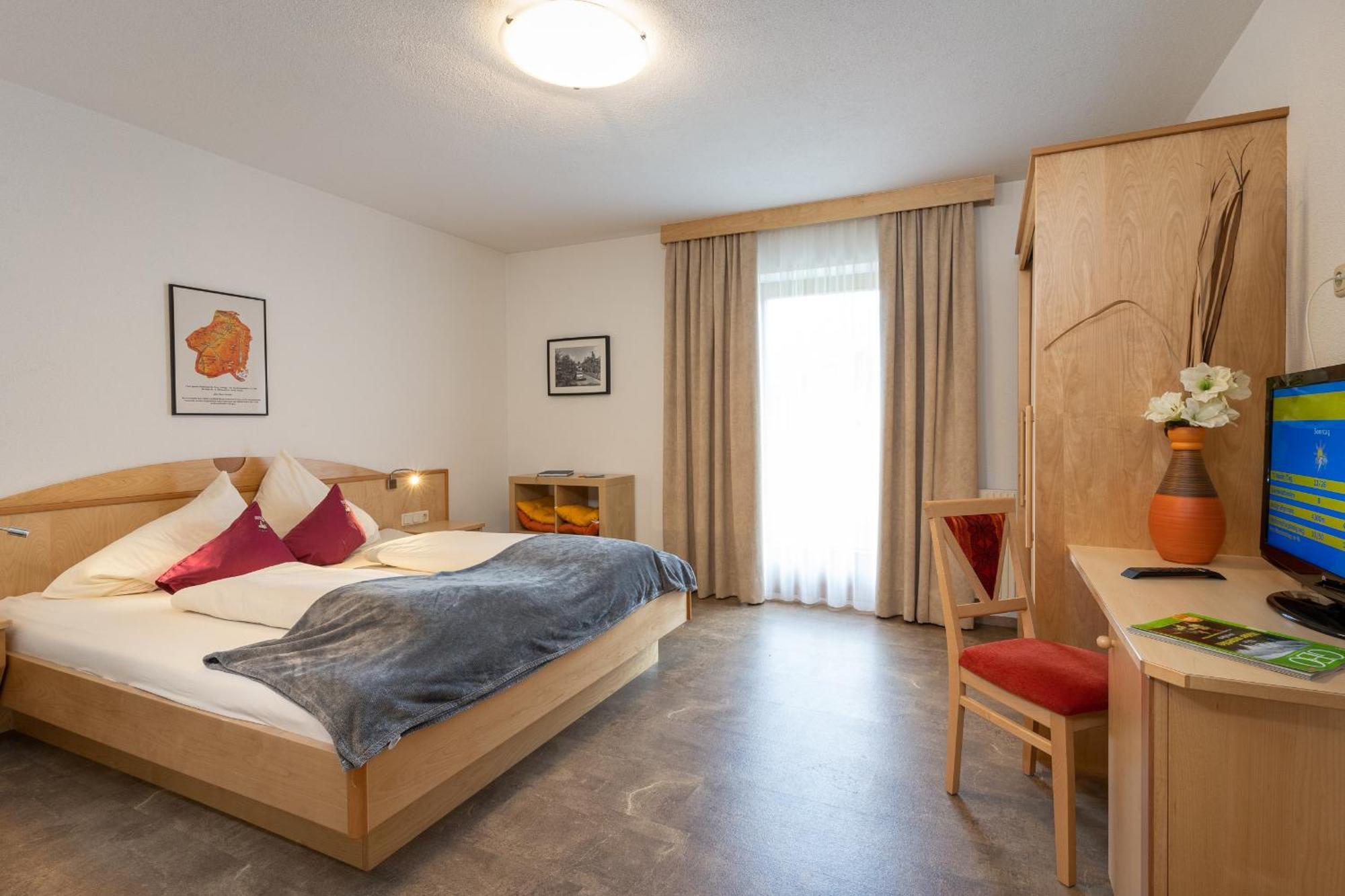 Appartements Am Burgsee 拉迪斯 外观 照片