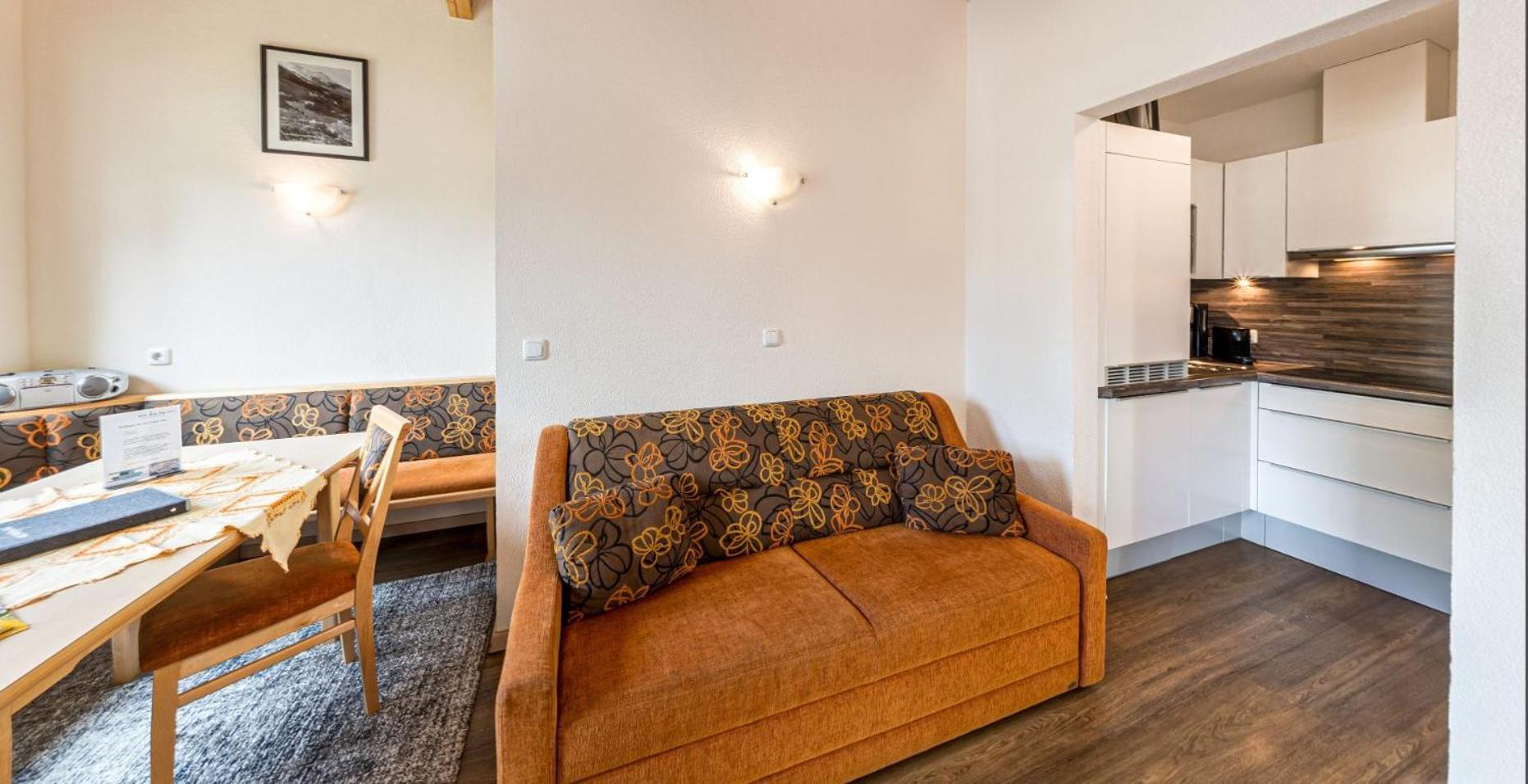 Appartements Am Burgsee 拉迪斯 外观 照片