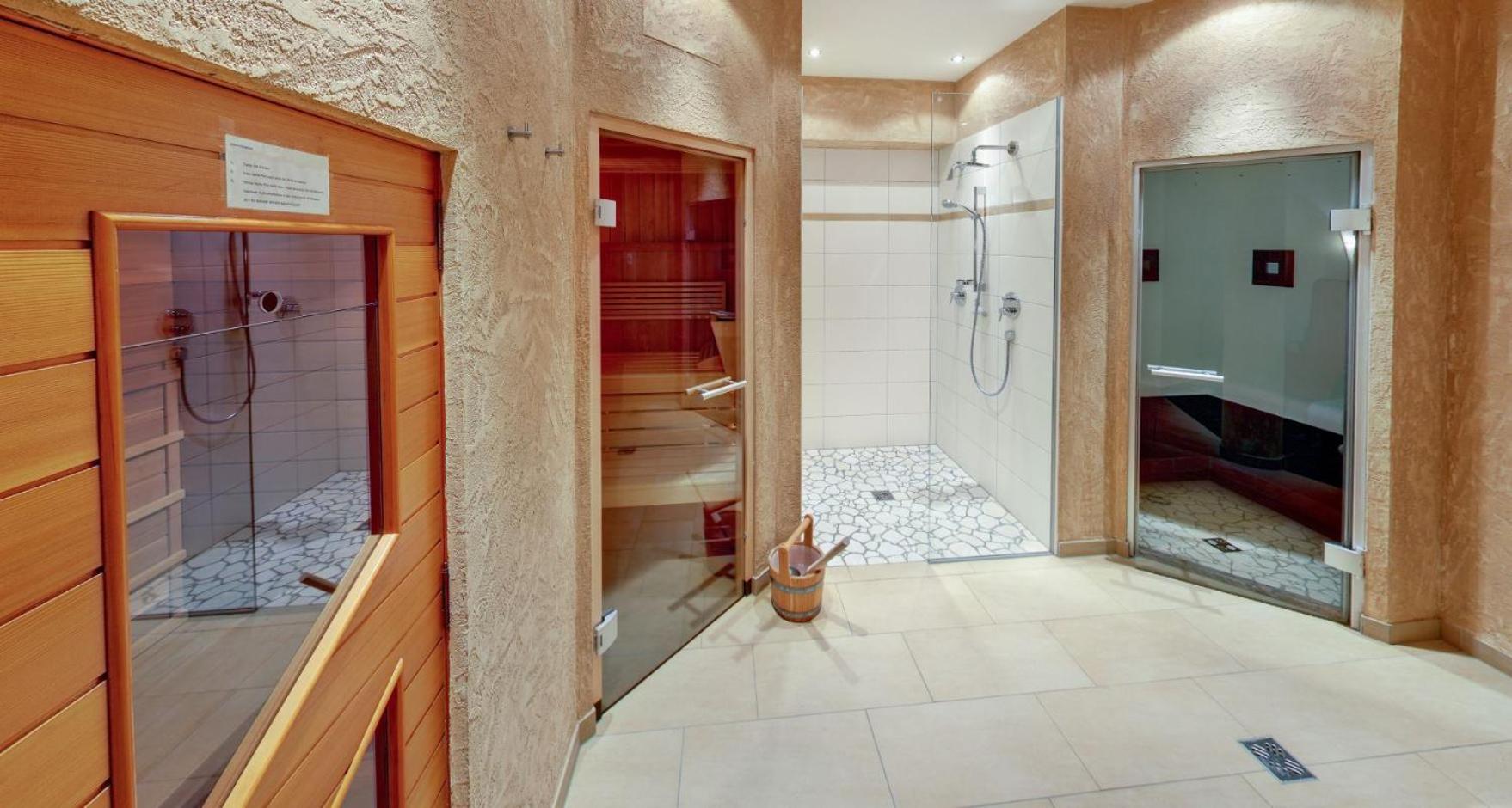 Appartements Am Burgsee 拉迪斯 外观 照片